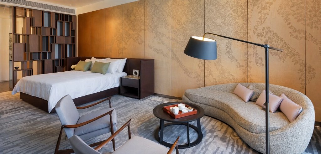 Bespoke master suite